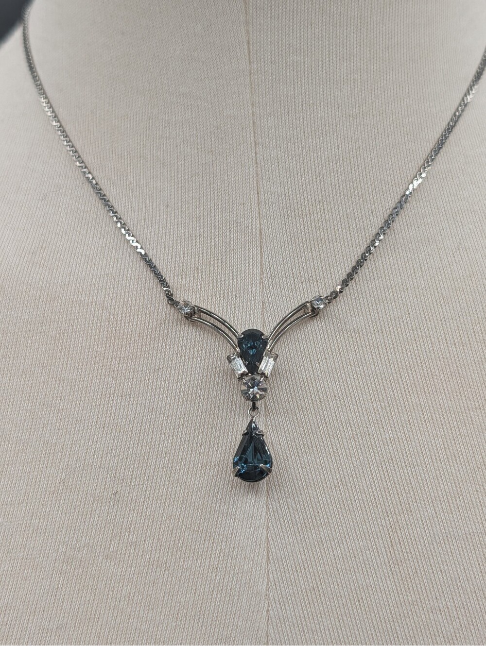 Vintage 1950s London Blue Rhinestone Teardrop Necklace Baguette Accents UV Glow